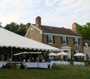A variety of tents and umbrella tables on the lawn of Rolling Plains accommodated the crowd of about 350 at the Chester County SPCA’s 26th Annual Forget-Me-Not Gala.